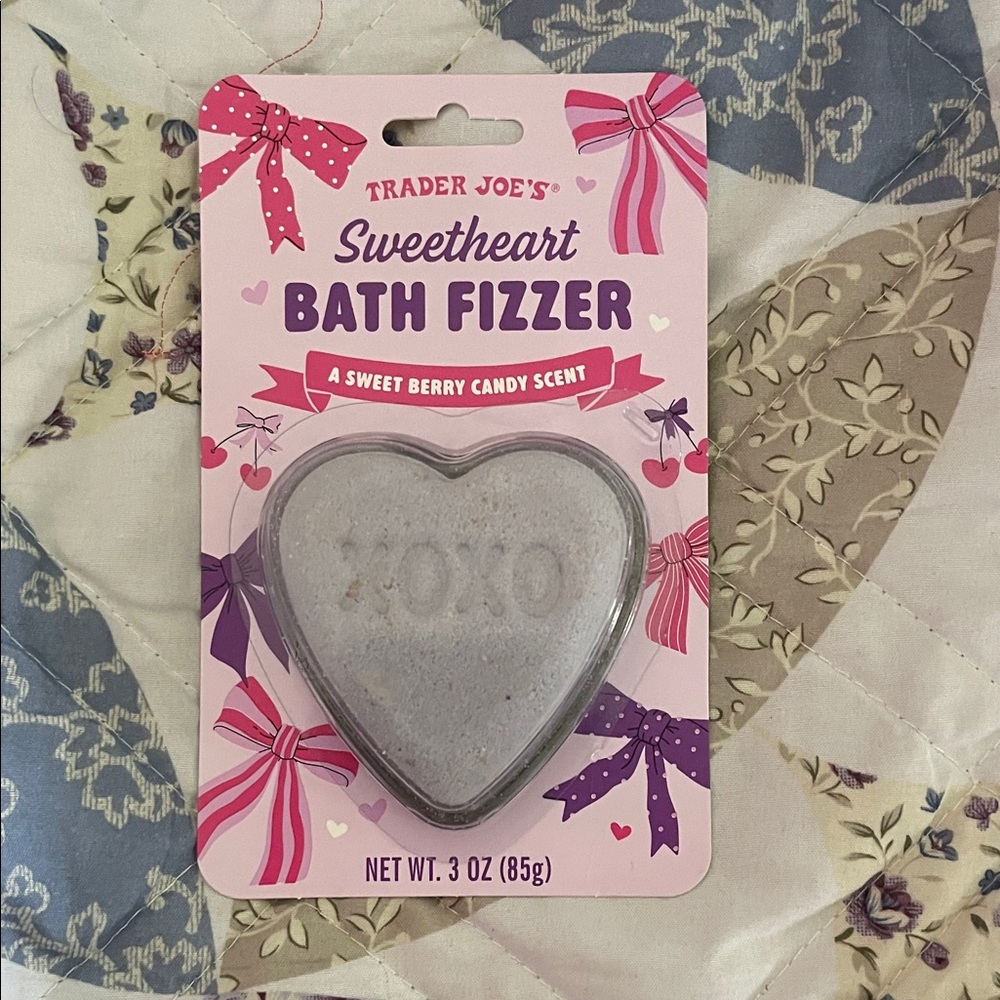 Trader Joe's Sweetheart Bath Fizzer - Purple